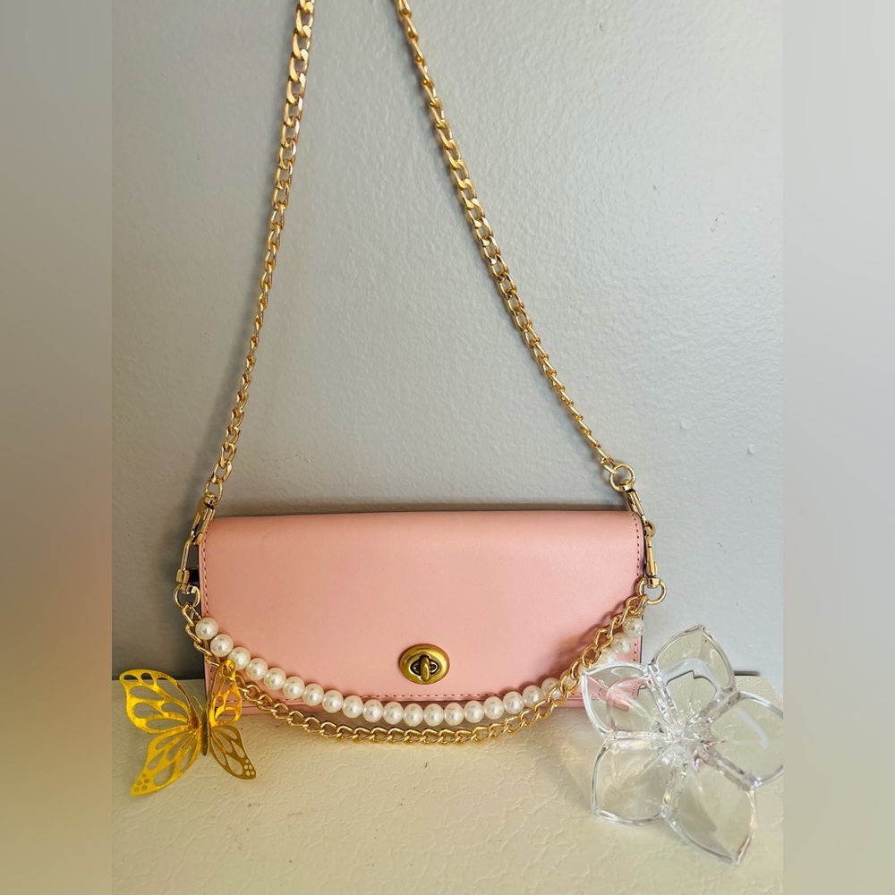 Coach 1941 Envelope Wallet/ crossbody  bag